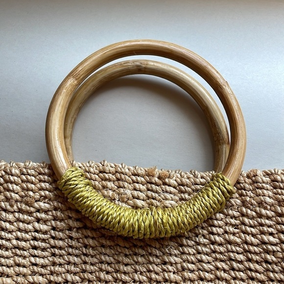 Macrame Woven Twine Handbag Tan Yellow Wood Handle Boho Natural Rope Rattan - Picture 10 of 14